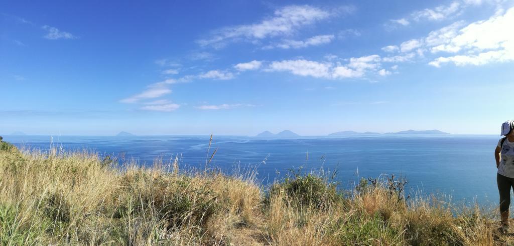 Appartamenti Vacanze Mareemare Capo dʼOrlando Zewnętrze zdjęcie